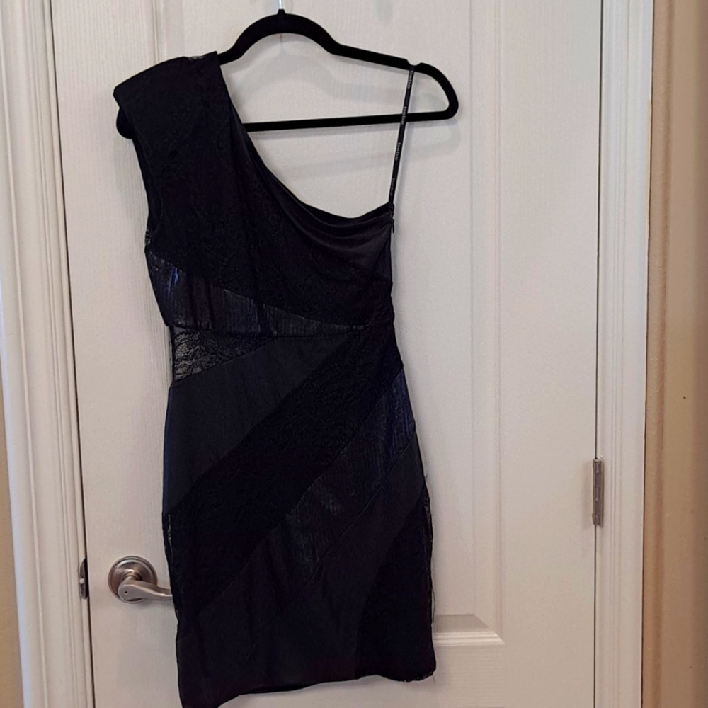 Bebe addiction black dress, S